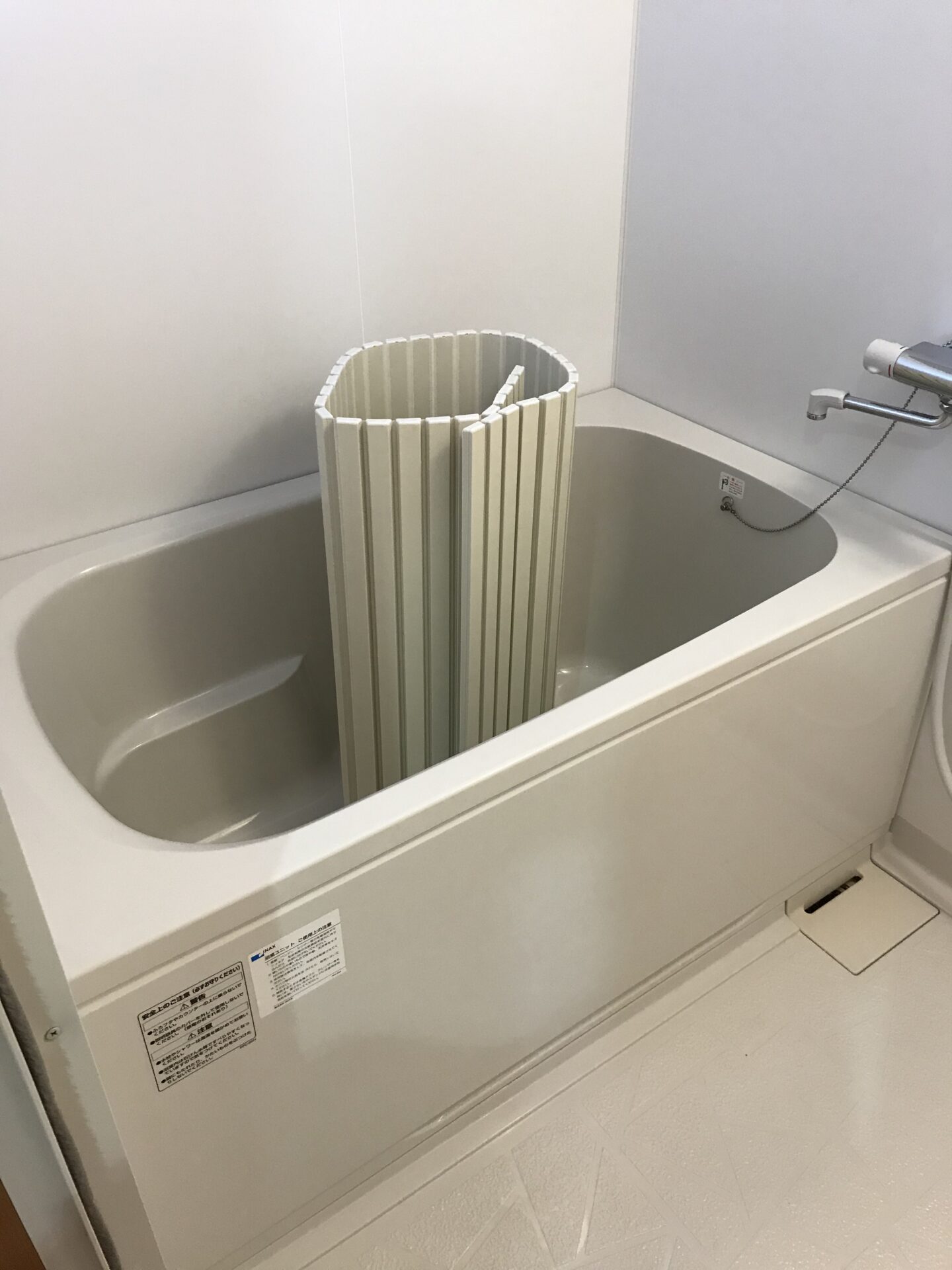 画像は同タイプ別室になります